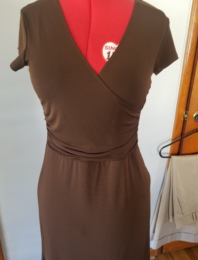 Short sleeve faux wrap dress